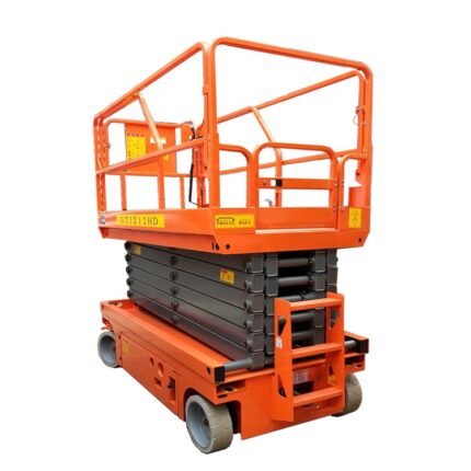 Self-propelled Scissor Lift